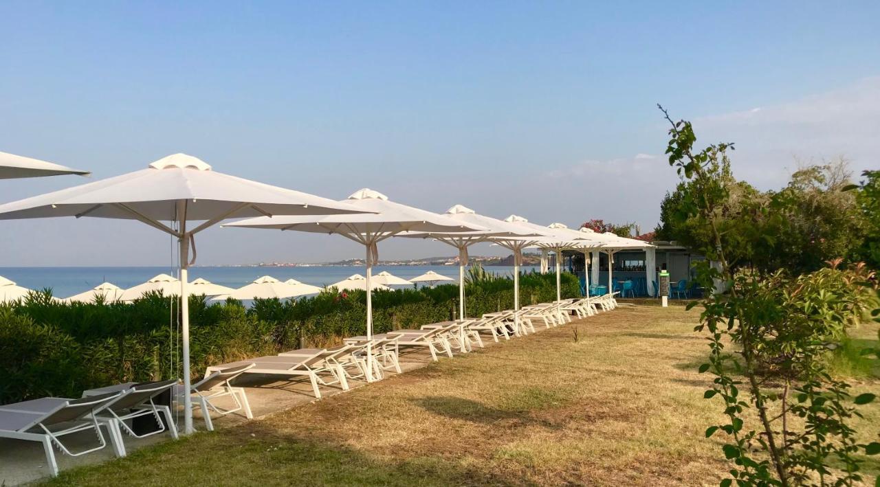Kassandra Mare Hotel Nea Poteidaia Esterno foto
