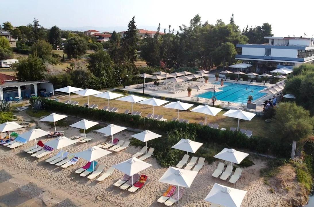 Kassandra Mare Hotel Nea Poteidaia Esterno foto