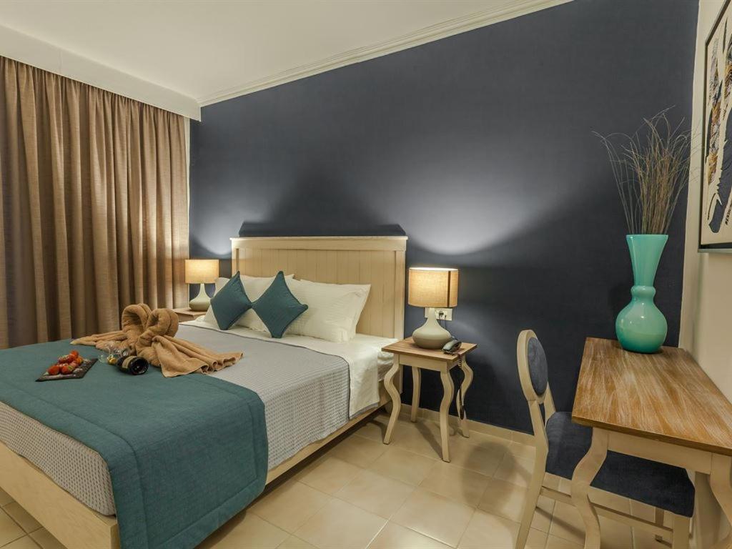 Kassandra Mare Hotel Nea Poteidaia Esterno foto