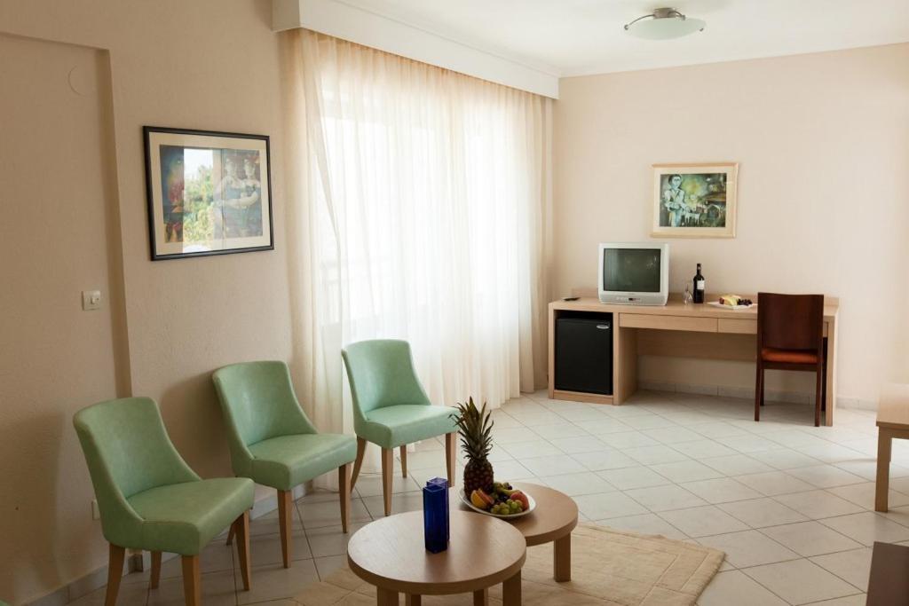 Kassandra Mare Hotel Nea Poteidaia Esterno foto