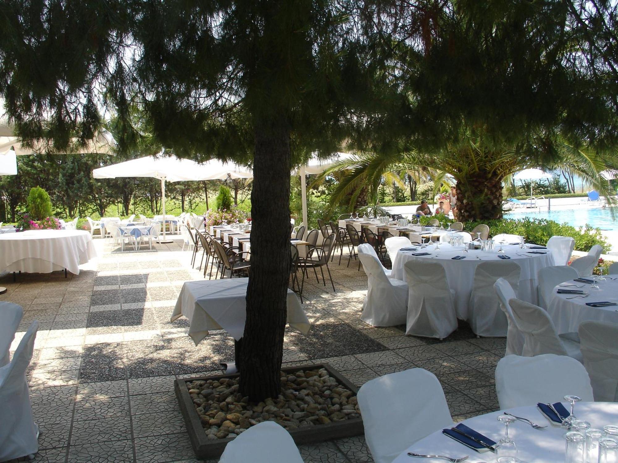 Kassandra Mare Hotel Nea Poteidaia Esterno foto
