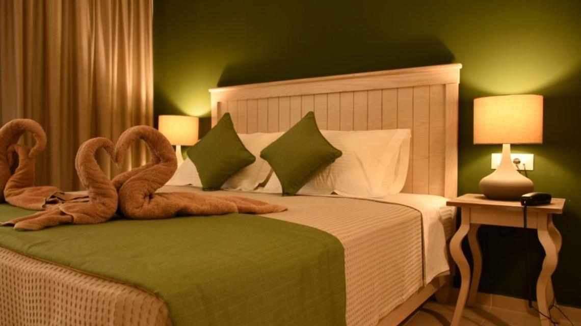 Kassandra Mare Hotel Nea Poteidaia Esterno foto
