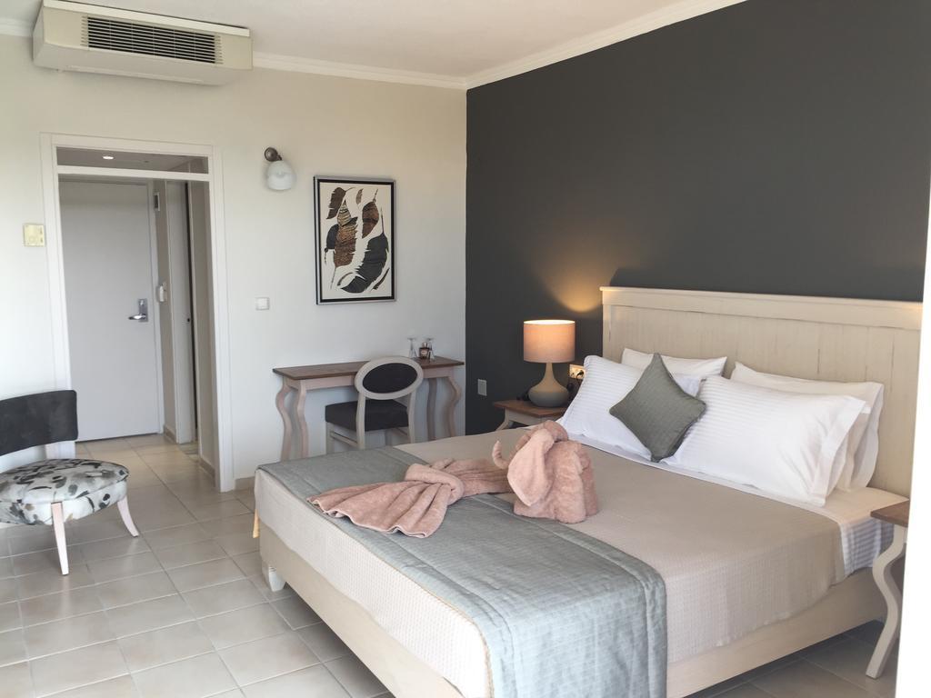 Kassandra Mare Hotel Nea Poteidaia Esterno foto