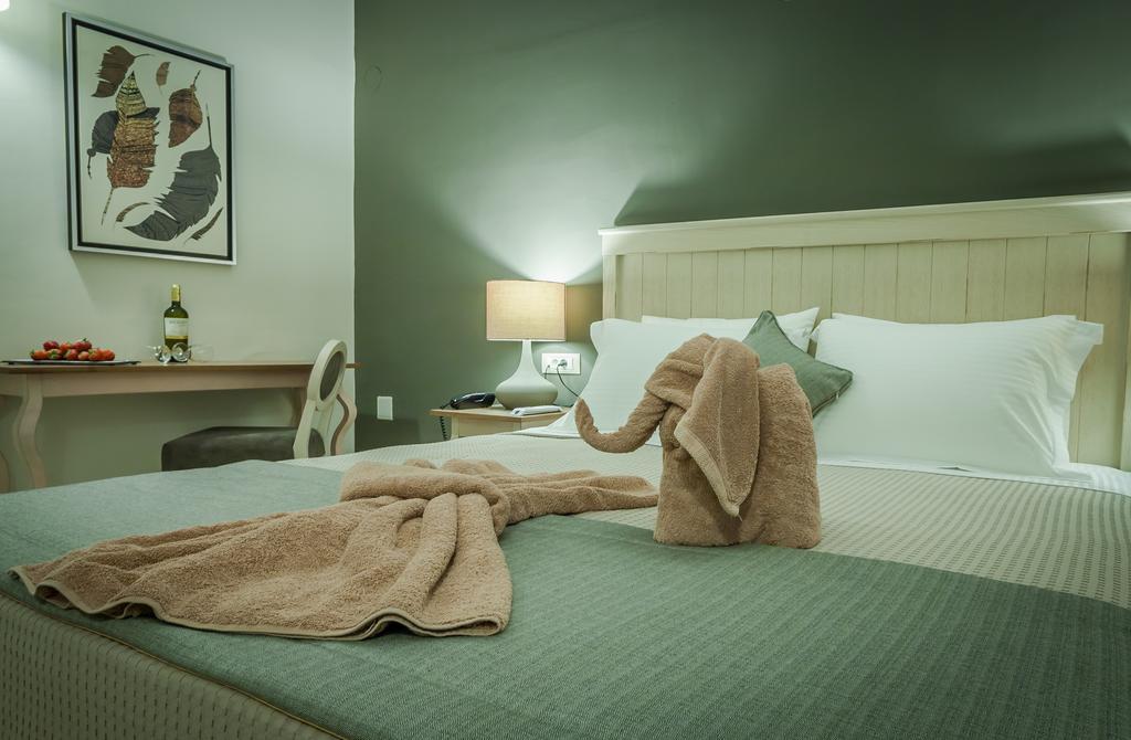 Kassandra Mare Hotel Nea Poteidaia Esterno foto